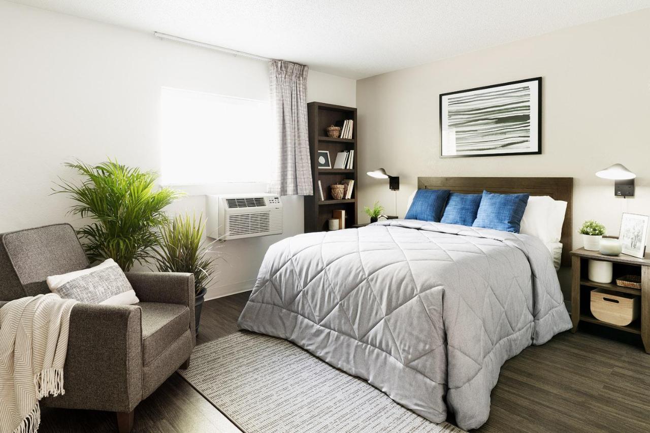 Intown Suites Extended Stay קולורדו ספרינגס מראה חיצוני תמונה